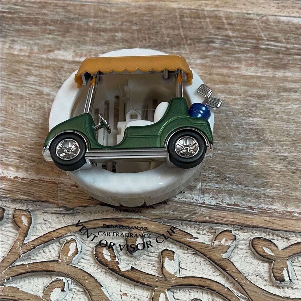 Bath & Body Works Green Golf Cart Fragrance Clip